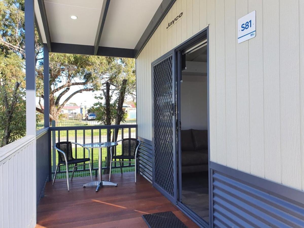 Big4 Whiters Holiday Village Lakes Entrance Exterior photo
