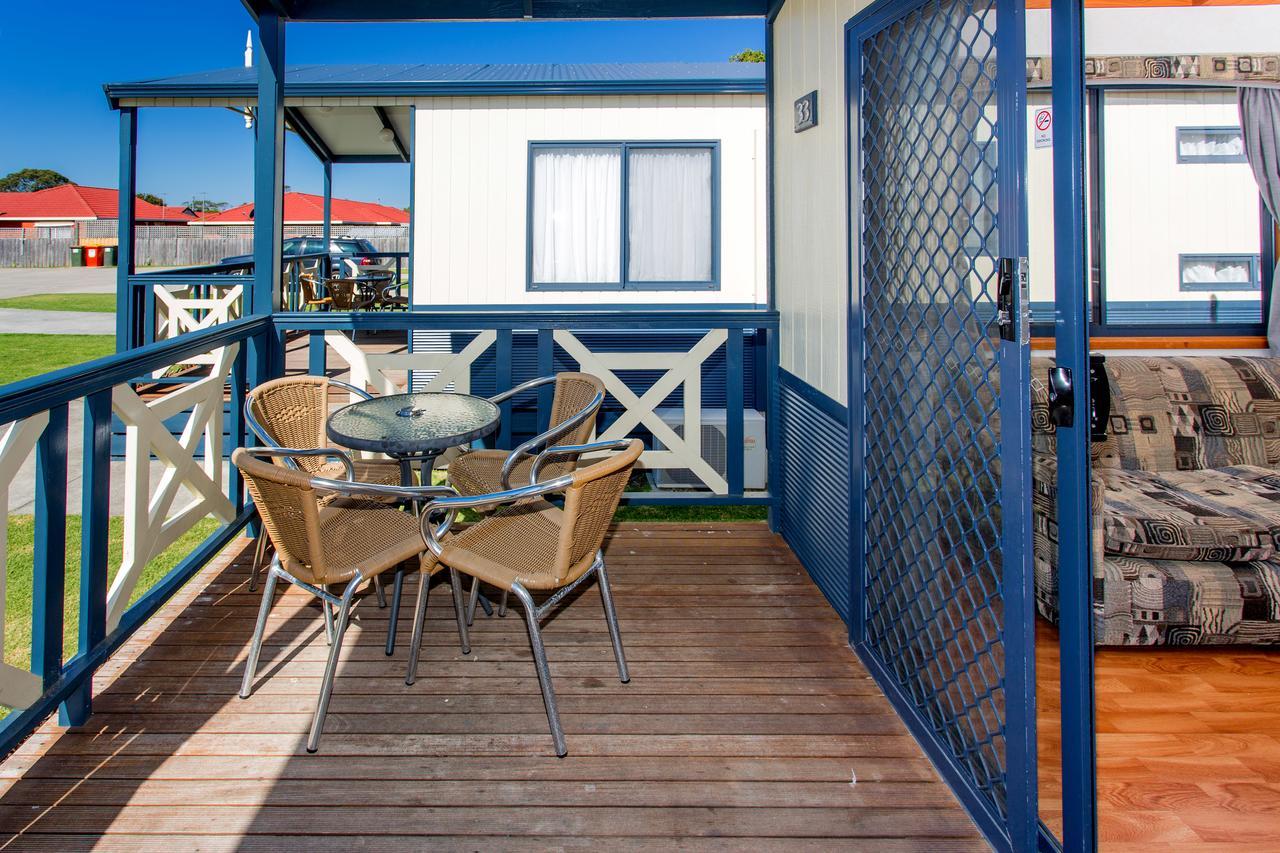 Big4 Whiters Holiday Village Lakes Entrance Exterior photo
