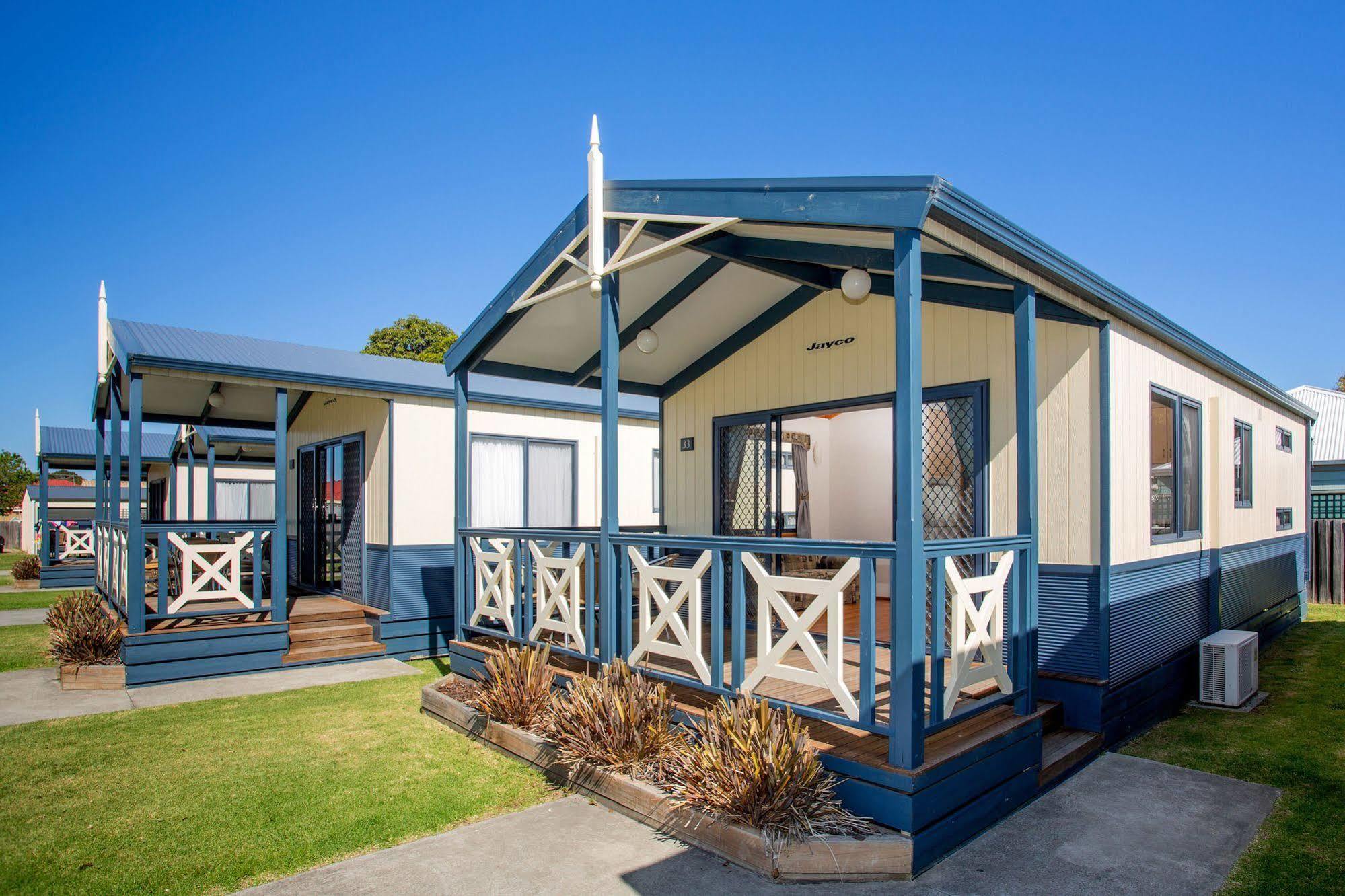Big4 Whiters Holiday Village Lakes Entrance Exterior photo