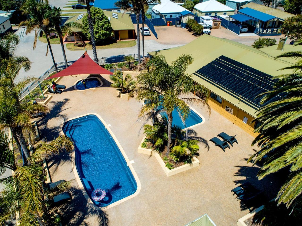 Big4 Whiters Holiday Village Lakes Entrance Exterior photo